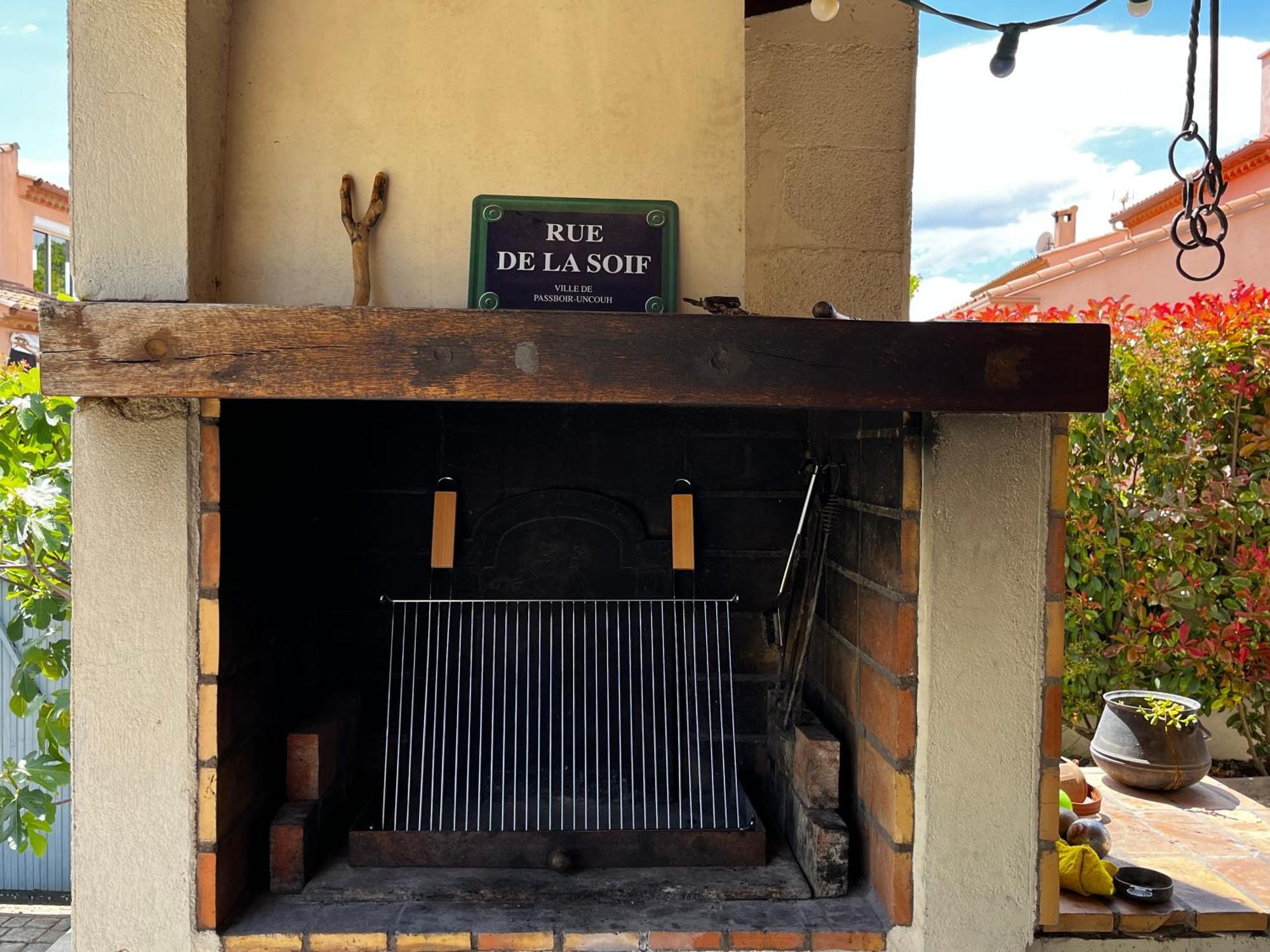 La Maison Brennus , Piscine, 15 Min Des Plages Безие Екстериор снимка